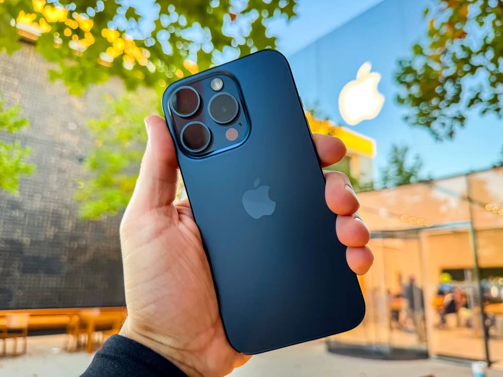 Điện thoại Apple iPhone chính hãng giá rẻ. Sẵn hàng giao ngay, góp 0%