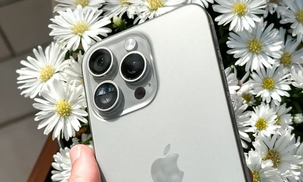 Máy ảnh chính của iPhone 15 Pro Max 256GB cũ có nhiều cải tiến