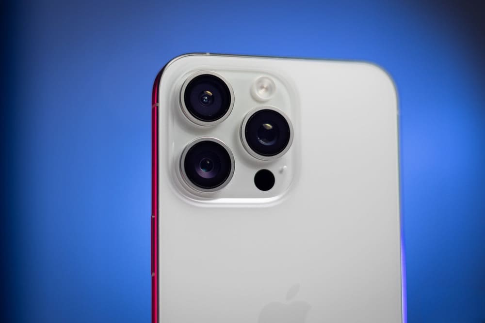Camera của iPhone 15 Pro Max 512GB cũ kế thừa và phát triển thông số của thế hệ tiền nhiệm