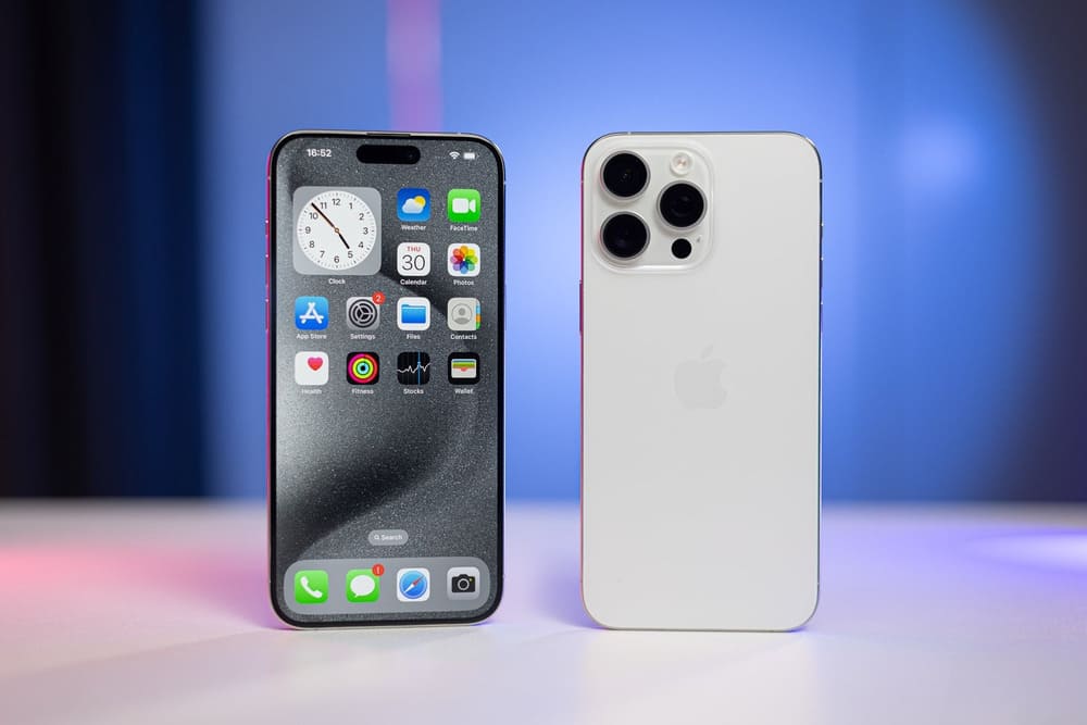 Ngoại hình tinh tế và mềm mại hơn của iPhone 15 Pro Max 512GB cũ